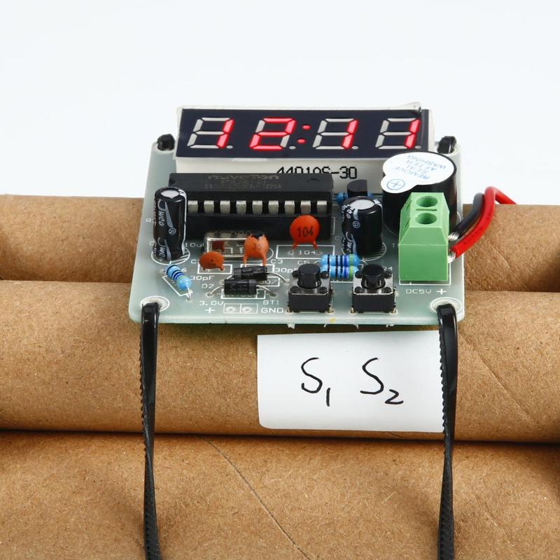 2025 New product 💥Dynamite Shaped Clock⏰