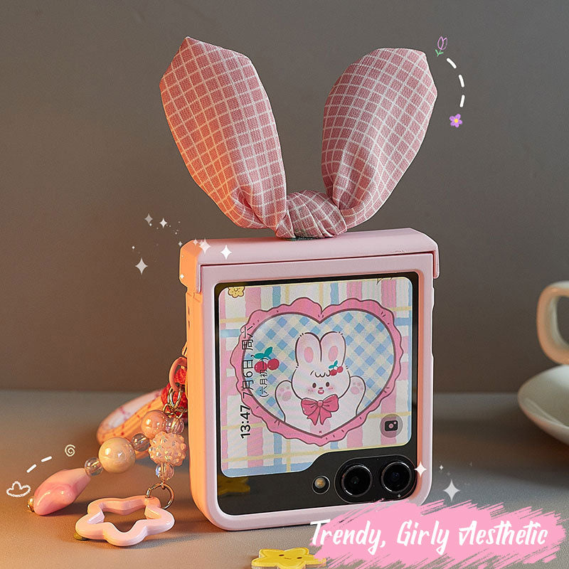 Cute foldable screen phone case with lanyard suitable for Samsung Galaxy Z Flip 6