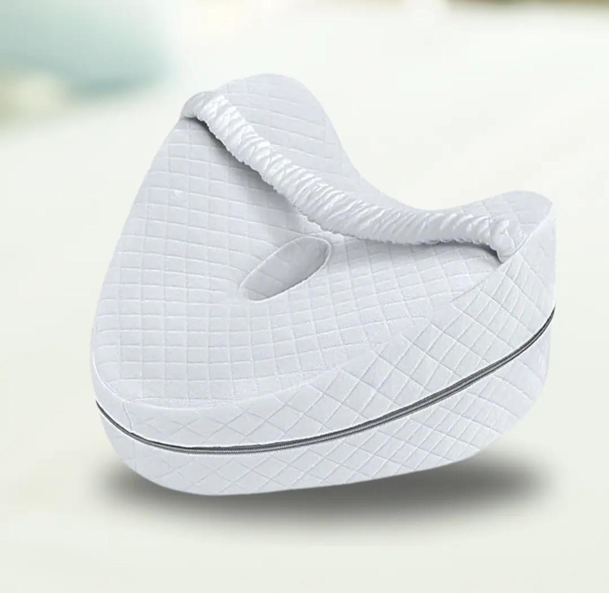 💝 Heart-Shaped Leg Pillow